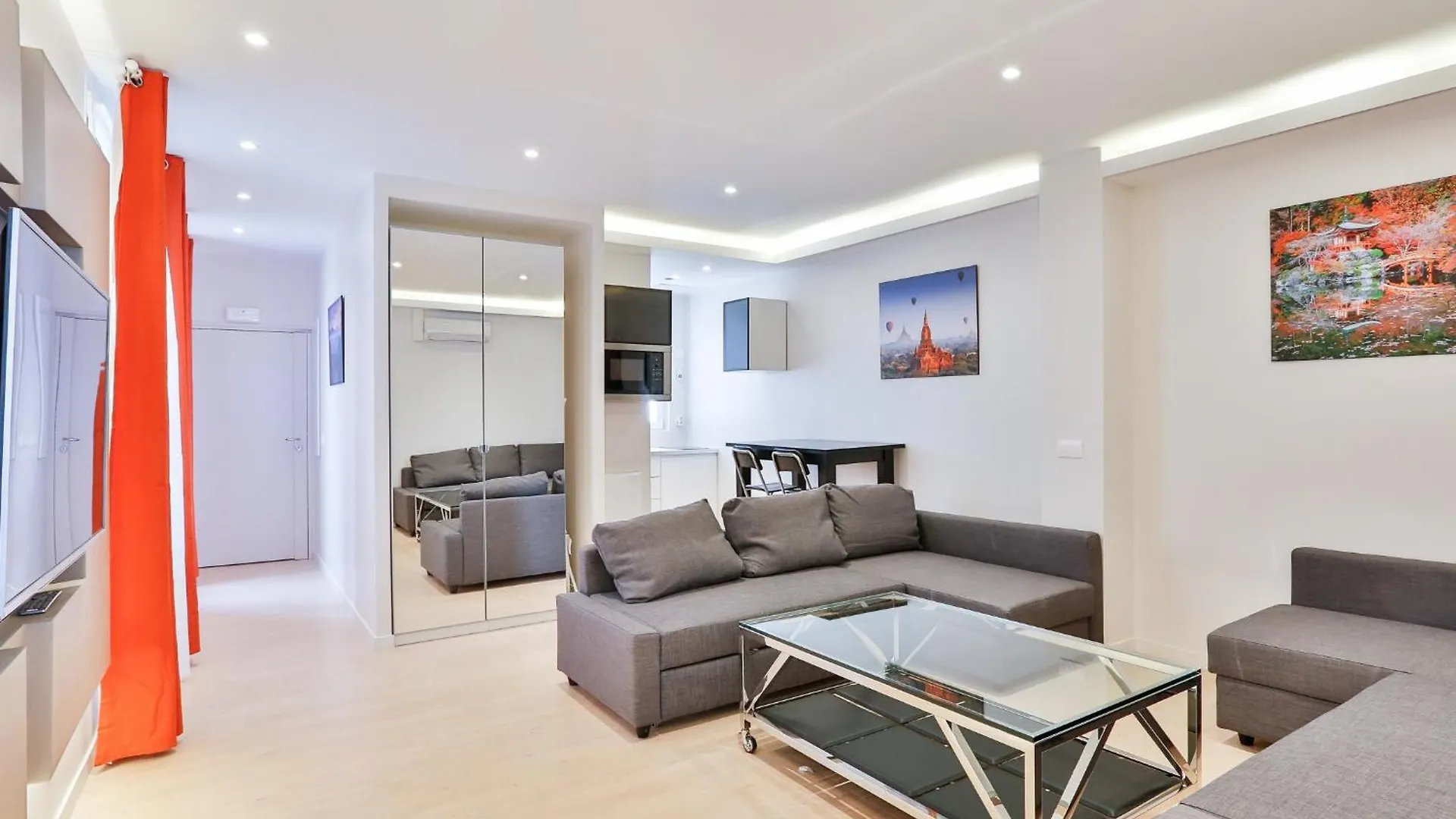 Blue Nights - Sebastopol Apartment *