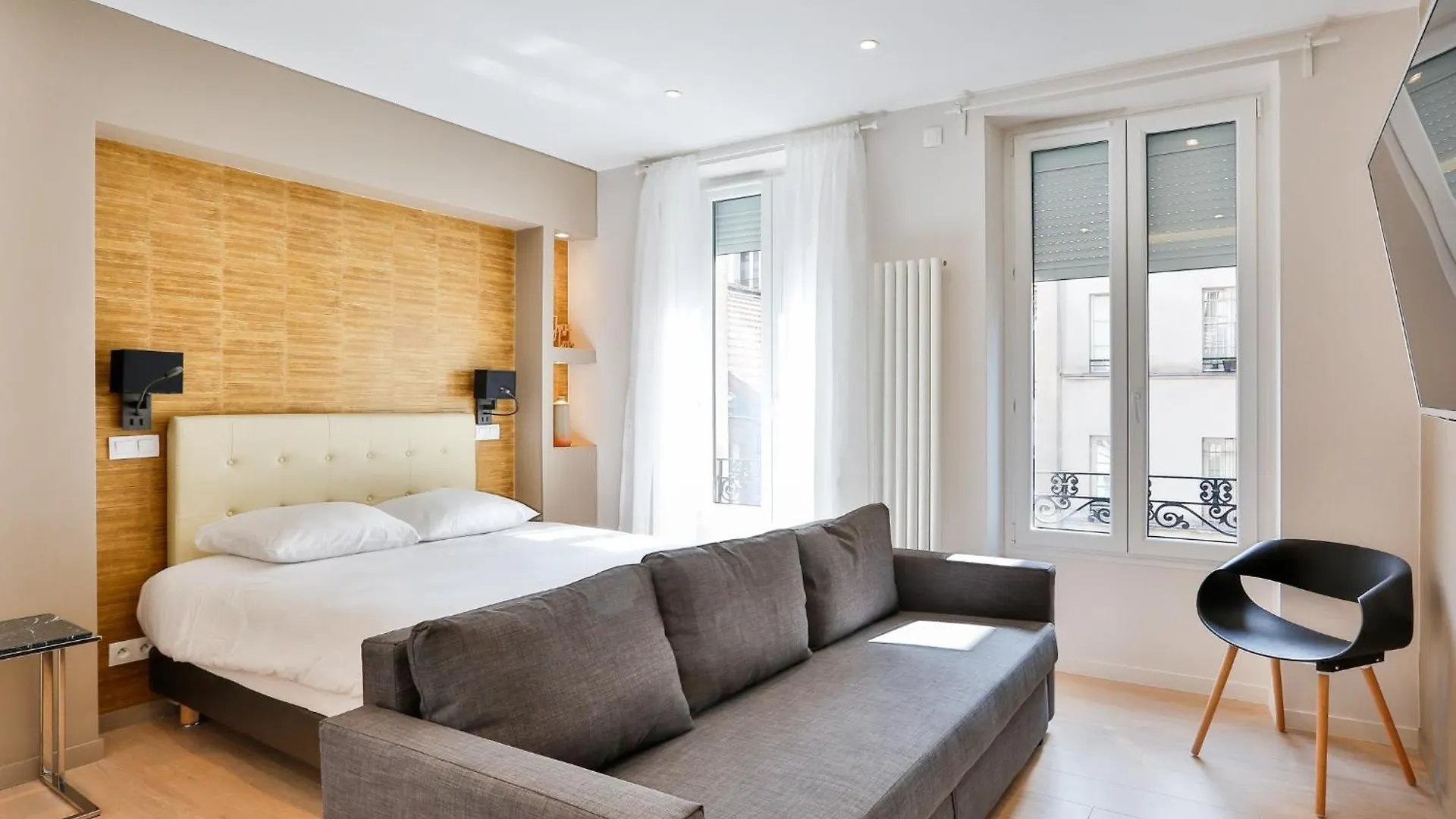 Apartment Blue Nights - Sebastopol Paris