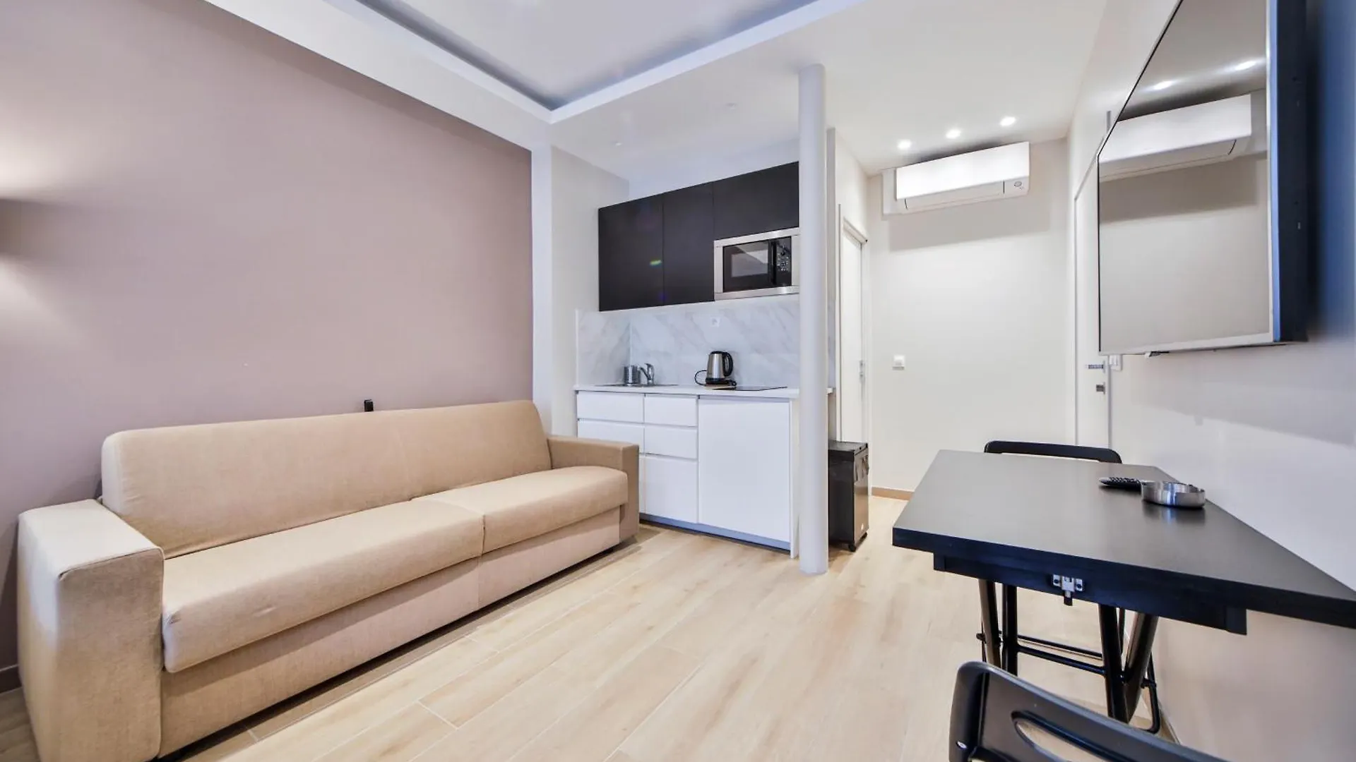 Apartment Blue Nights - Sebastopol Paris